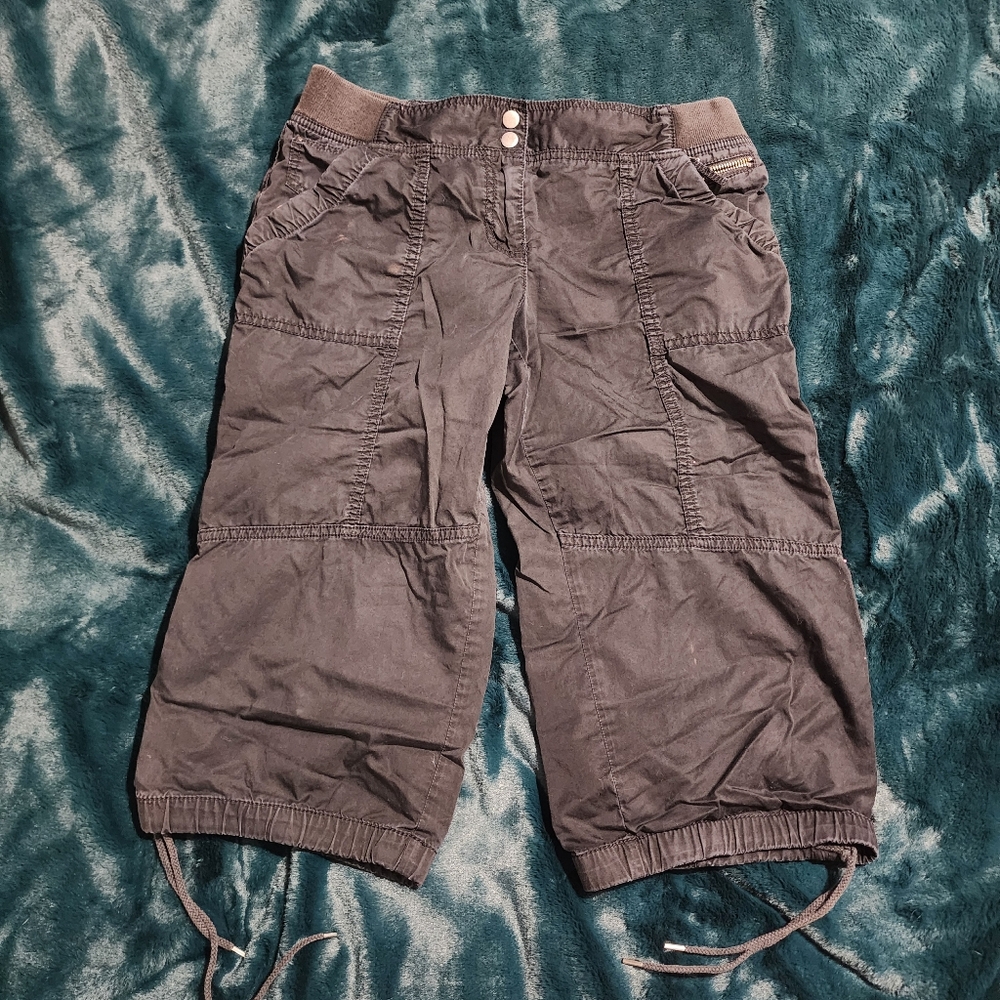 Ann Taylor Loft Marisa Casual Black Cargo Capris Size‎ 6